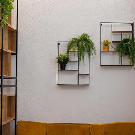 Ruinbar Rest Style With Ac Appartamento Budapest